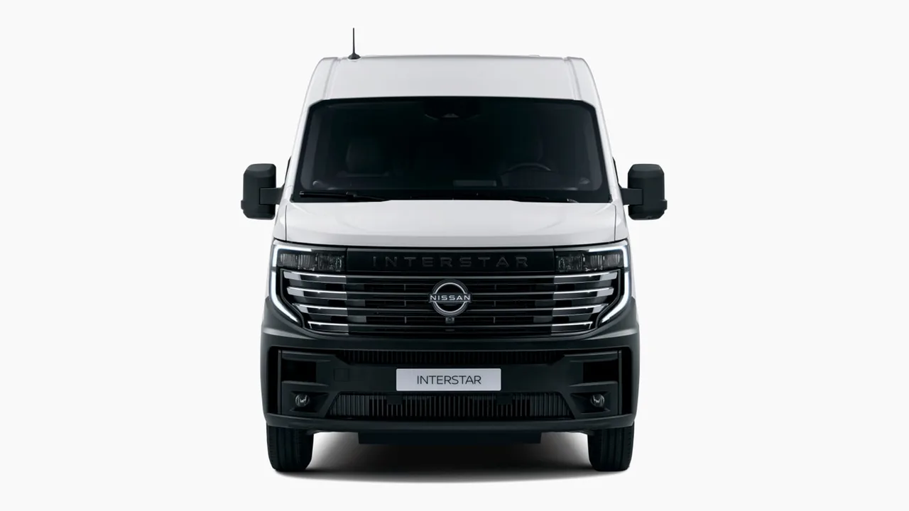Nissan Interstar kassevogn